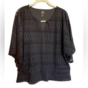 JM Collection black lace dolman sleeve top